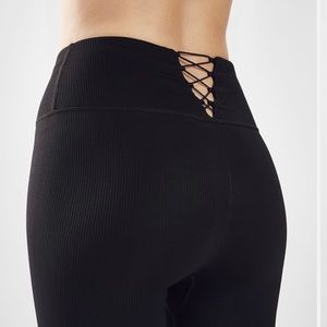 High-Waisted Seamless Ribbed Leggings